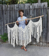 Load image into Gallery viewer, Macrame wall hanging &quot;Ingrid&quot;
