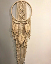 Load image into Gallery viewer, Macrame Dream Catcher Dominic
