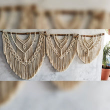 Load image into Gallery viewer, Macrame wall hanging &quot;Terese&quot;
