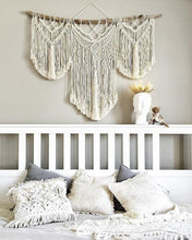 Load image into Gallery viewer, White large macrame wall hanging &quot;Angela&quot;
