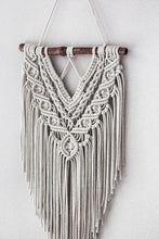 Load image into Gallery viewer, Small macrame wall hanging &quot;Heather&quot;
