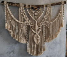 Load image into Gallery viewer, Large macrame wall hanging Helena
