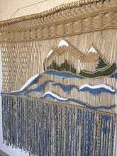 Load image into Gallery viewer, Extra large macrame wall hanging &quot;Milagros&quot;
