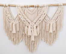 Load image into Gallery viewer, Macrame wall hanging with tassels &quot;Serena&quot;
