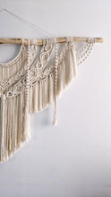 Load image into Gallery viewer, Large macrame wall hanging Belle
