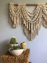 Load image into Gallery viewer, Macrame wall hanging Aurora
