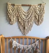 Load image into Gallery viewer, Macrame wall hanging Aurora
