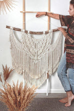 Load image into Gallery viewer, Macrame wall hanging &quot;Undine&quot;
