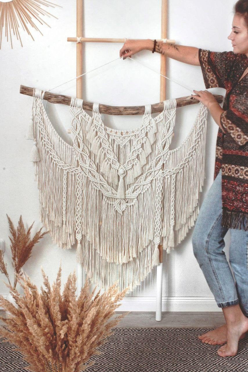 Macrame wall hanging 