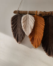 Load image into Gallery viewer, Brown Colored Macrame Feathers Peggy
